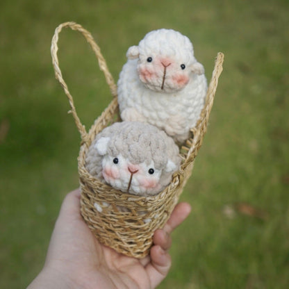 Little Sheep Crochet Plushies Pattern, Amigurumi PDF File Tutorial in English Deutsch Français Español Português