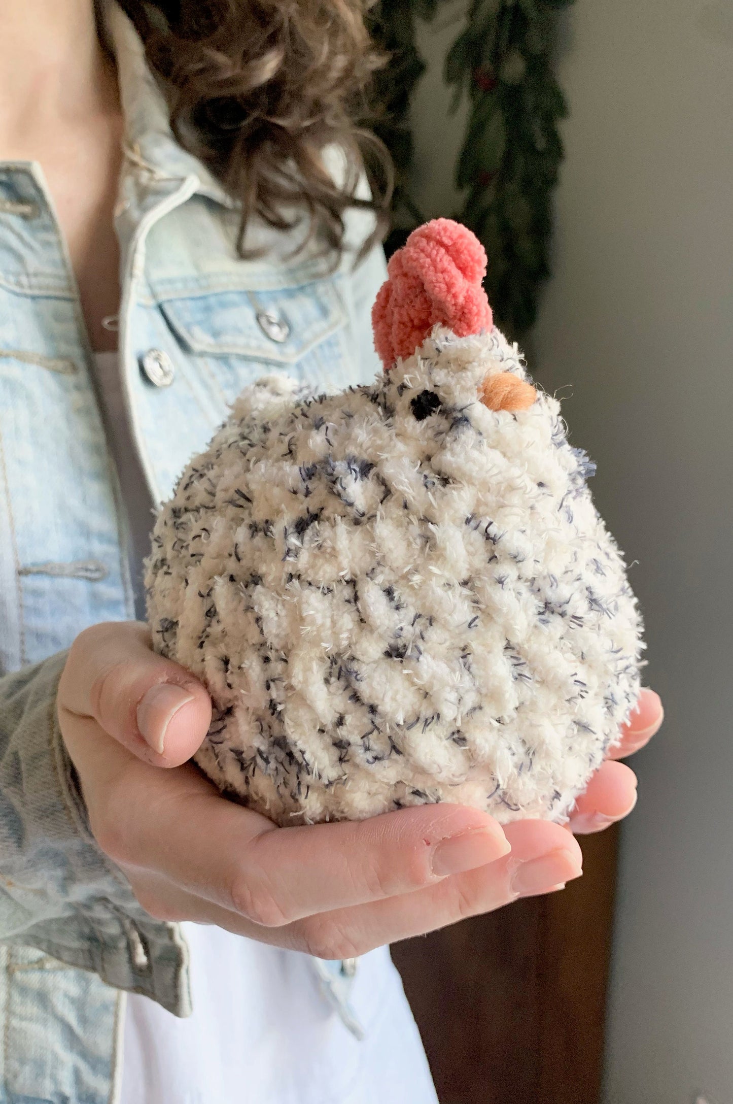 Mabel Chicken™ CROCHET PATTERN